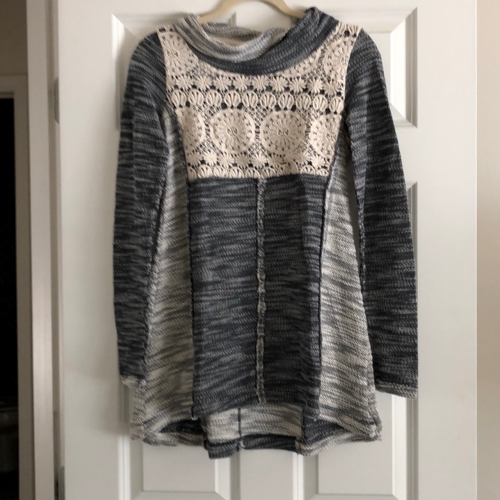 Sweatshirt with lace at top of shirt